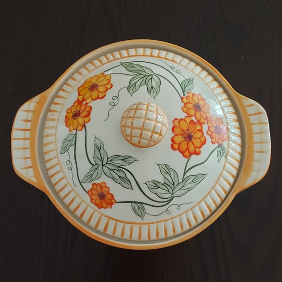 Temp-tations by Tara 1.0 Quart Morning Glory Ovenware Dish With Hot Plate - Picture 1 of 4